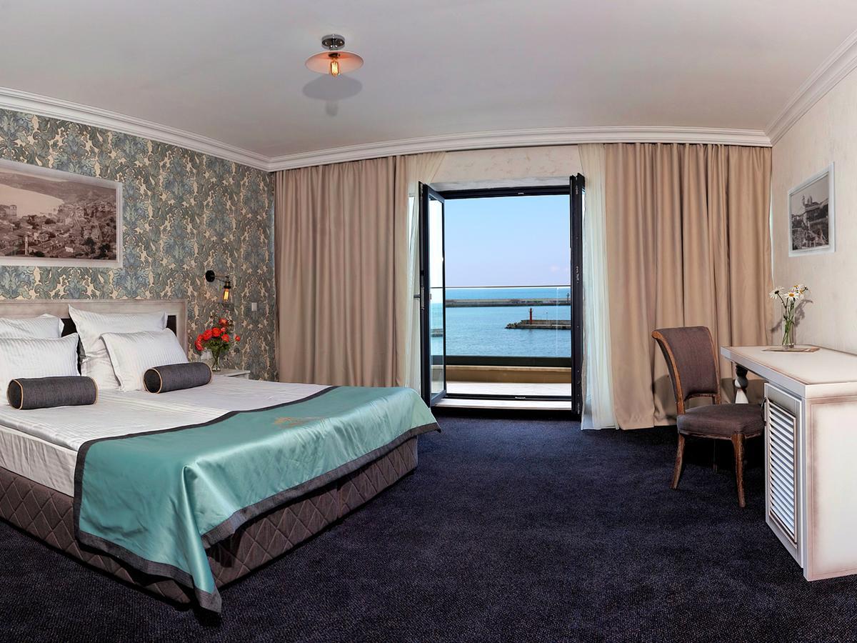 בלצ'יק Hotel Antik מראה חיצוני תמונה